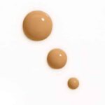 Hydra Liquid Foundation 04 porcelain druppels